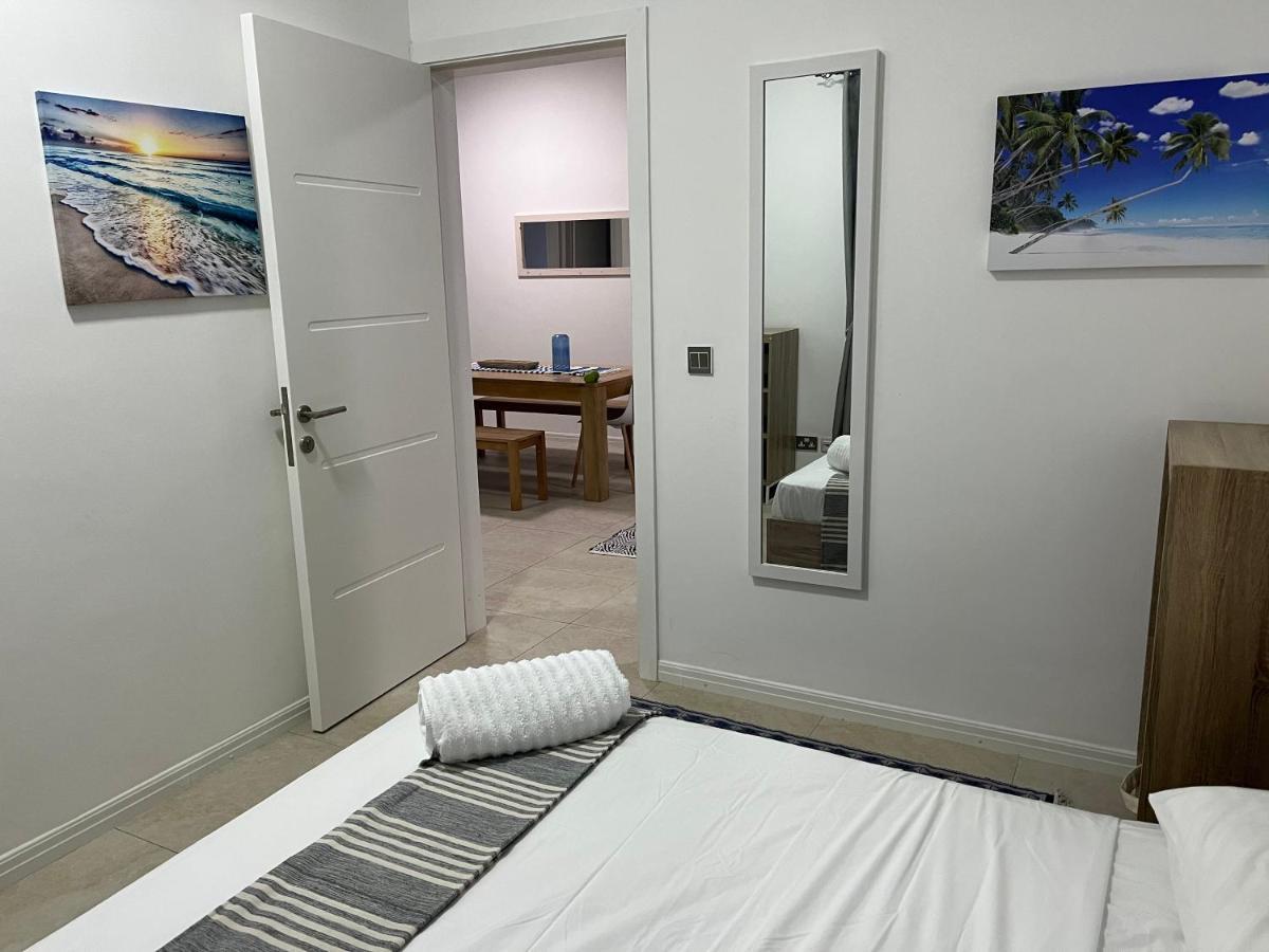 Coastal View Apartment Grand Baie Exterior foto
